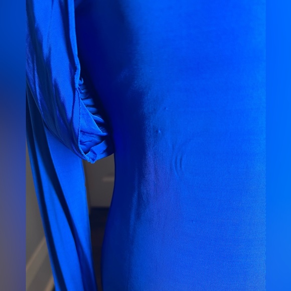 Blue Statement Marciano dress. Size small - Picture 5 of 7